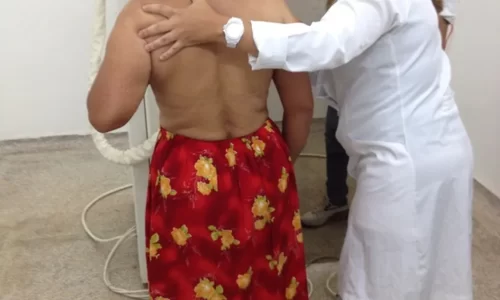 Para ser beneficiada com atendimento de mamografia, a mulher tem que ter idade entre 40 e 69 anos — Foto: Paula Casagrande/G1